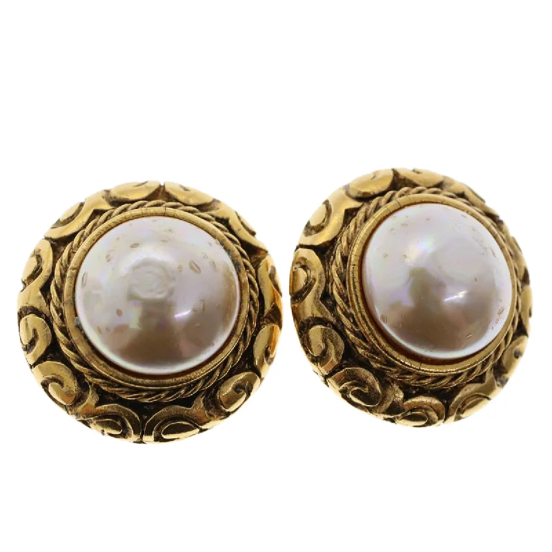 CHANEL Earring Gold Tone CC  ar9892B