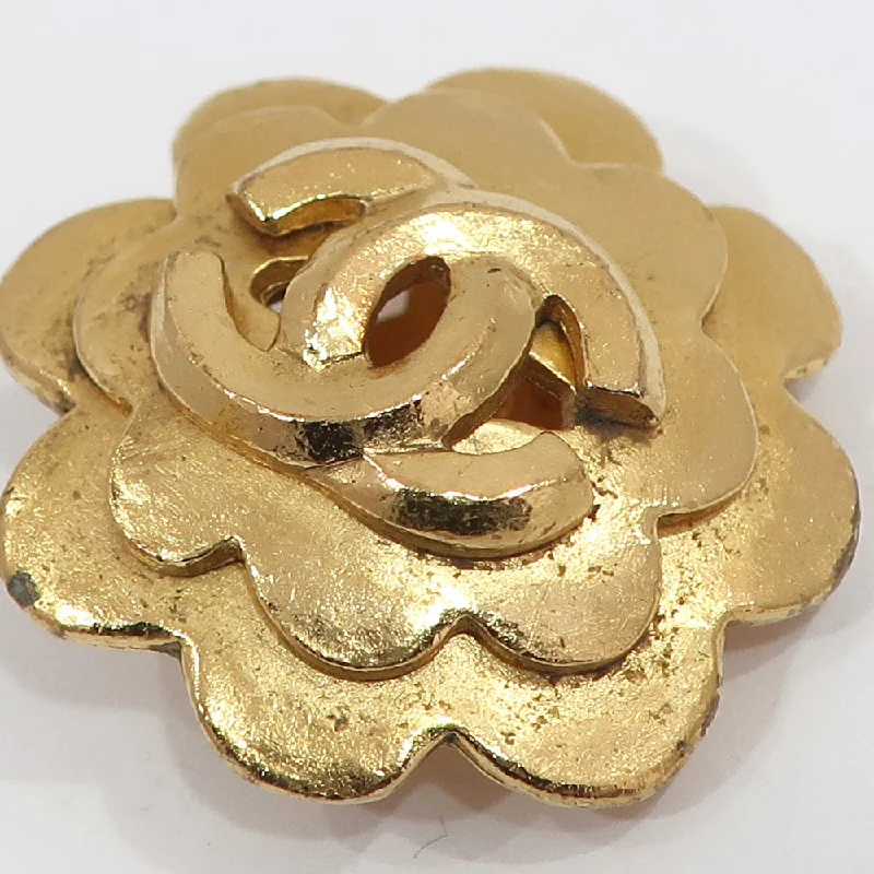 Chanel Earring One-to-One Flower Motif CC Mark 96P G Color Gold  GP About 25.1g Clipper  Accessories Female  Box