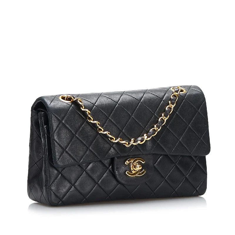 Chanel Small Classic Lambskin Double Flap (ljuqn8)