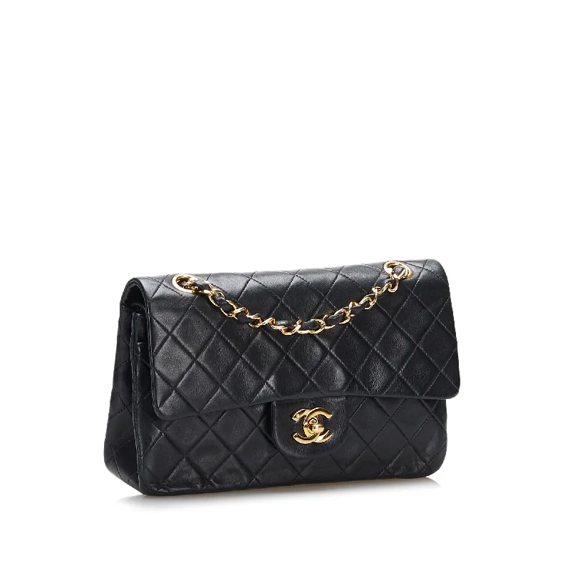 Chanel Small Classic Lambskin Double Flap (z9lpRx)