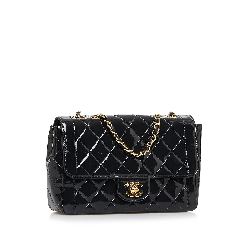 Chanel Small Quilted Patent Border Flap Bag (aW2dYK)