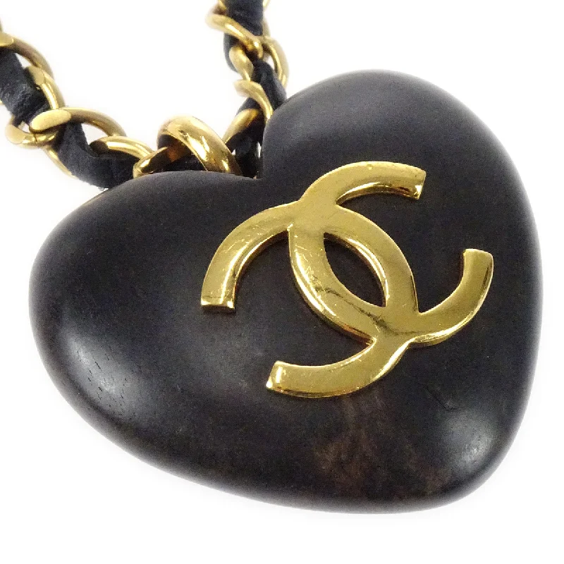 Chanel * 1993 Wooden Heart Chain Necklace 28