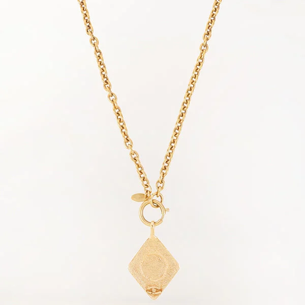 Chanel Diamond Shape Cc Mark Plate Necklace