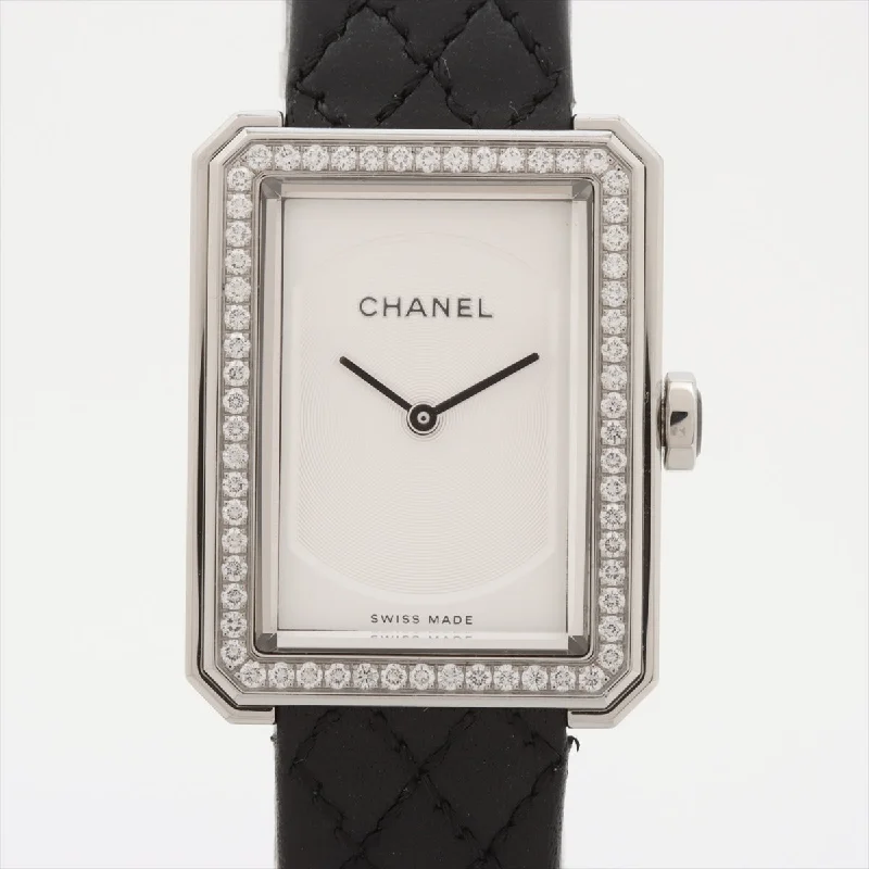 Chanel boyfriend H6955 SS x leather QZ silver sign plate