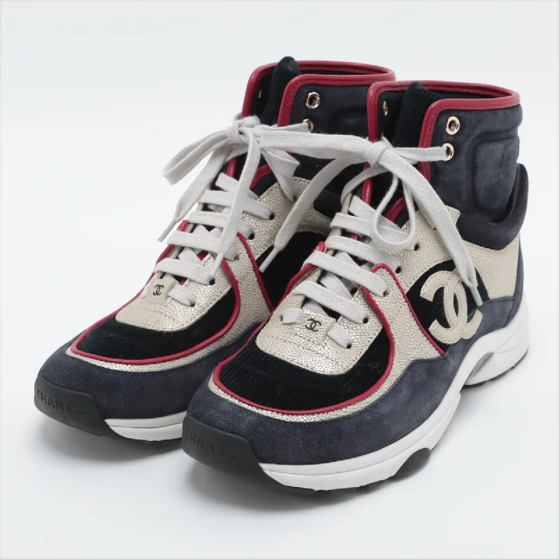 Chanel Coco Leather High-Cut Sneaker 37 1/2  Multicolor G34053