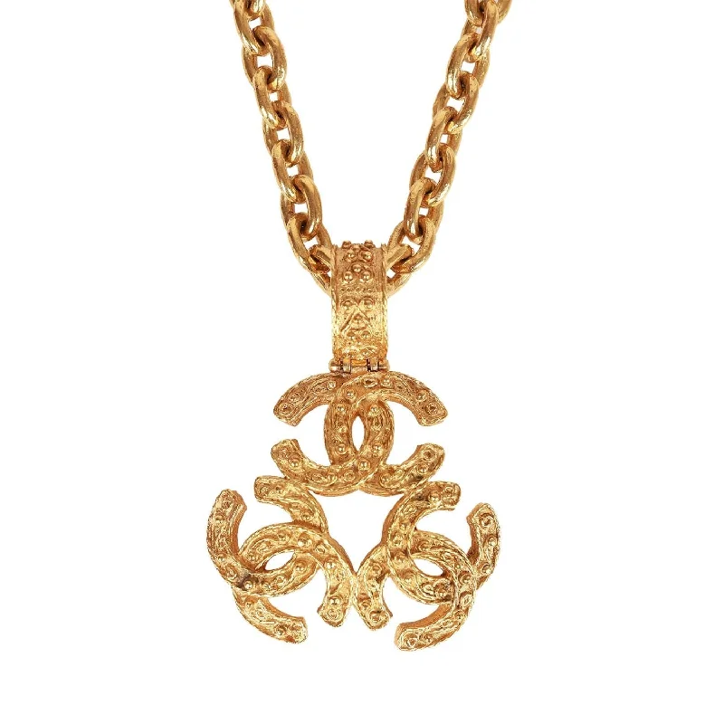 Vintage Chanel Gold Plated Triple Interlocking CC Necklace